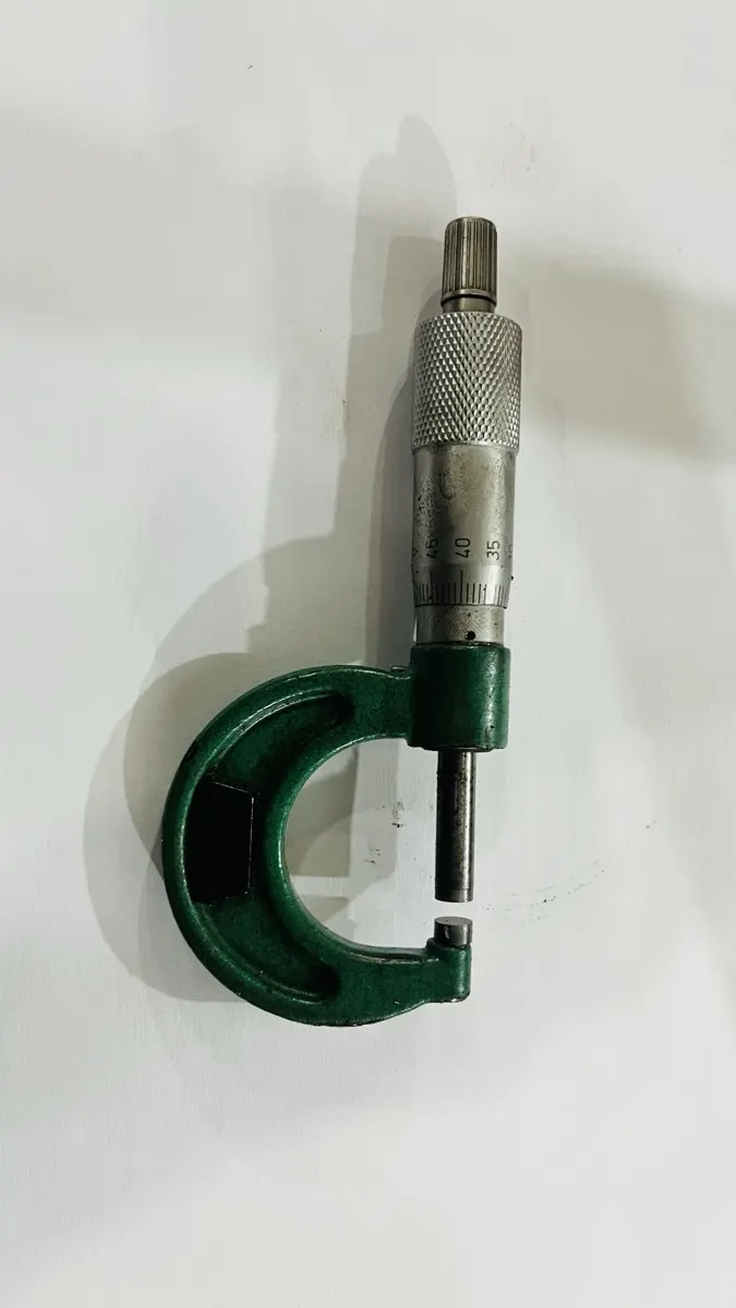 Outside micrometer — Shop-floor dimensional checks